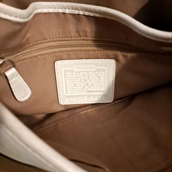 🟥🟧🟨 SALE $50 🟨🟧🟥 Coach White Leather Purse Handbag - Picture 15 of 15